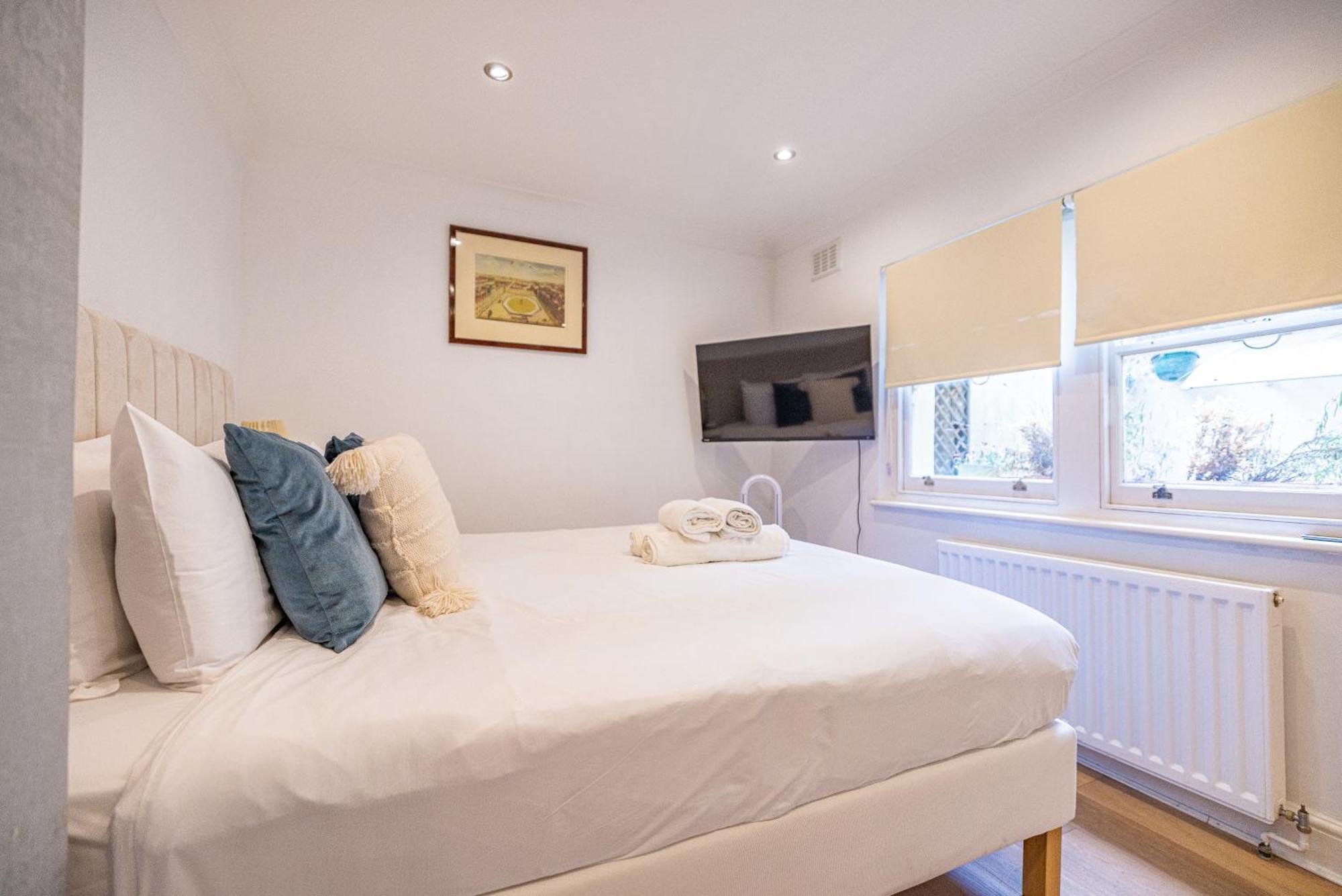 Gorgeous 3 B Edroom Home In Little Venice Londra Dış mekan fotoğraf
